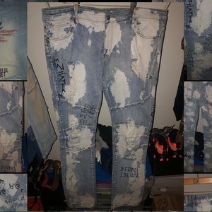 Denim jeans with designs
